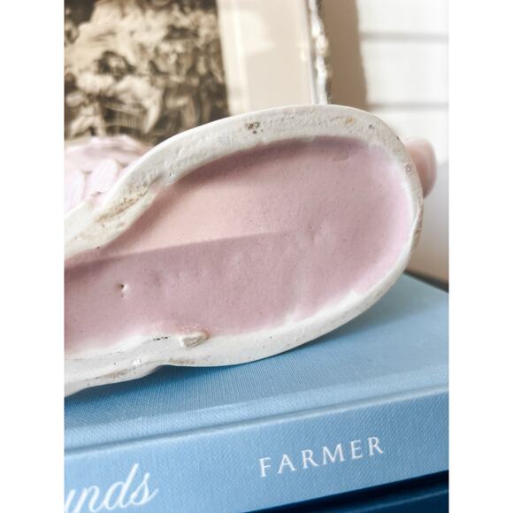 Vintage Niloak Pottery Pink Cornucopia Vase‎ – 7.25” Tall – 1909–1946 - Picture 5 of 6